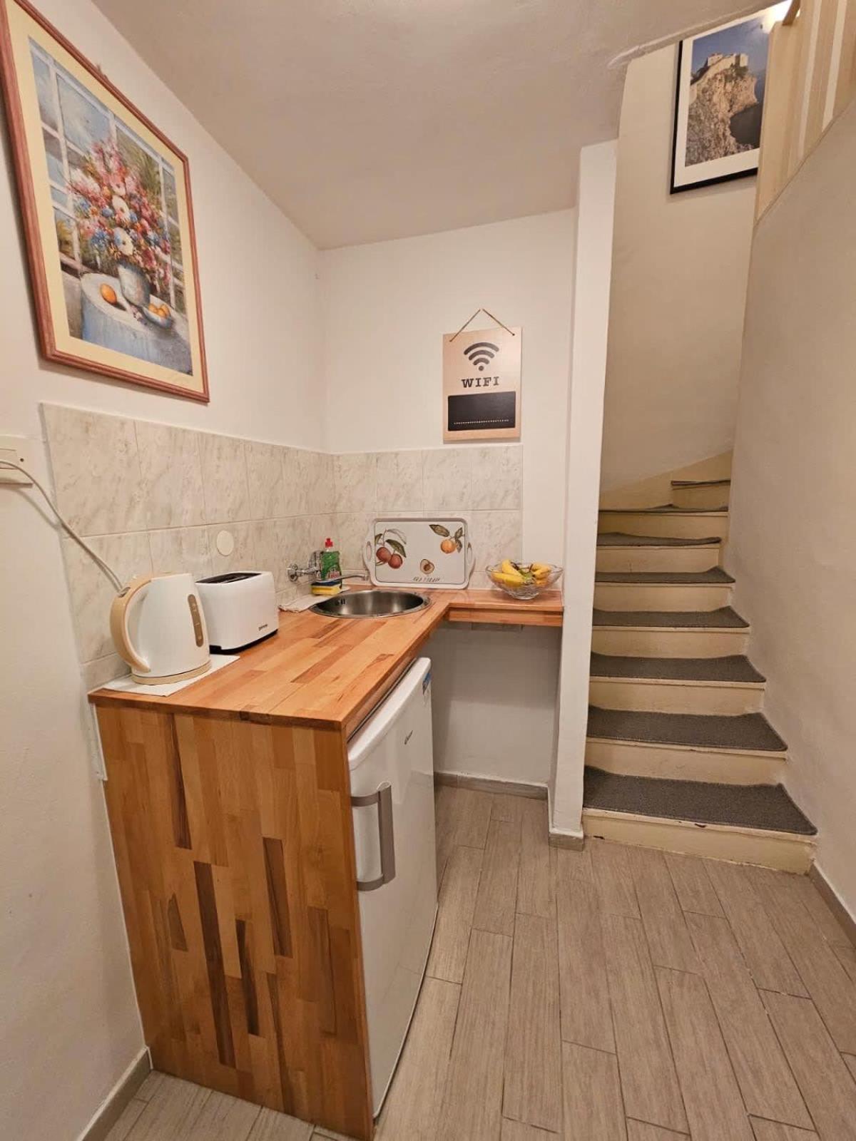 De Spot Guest House - Pile Old Town Gate Dubrovnik Exteriör bild